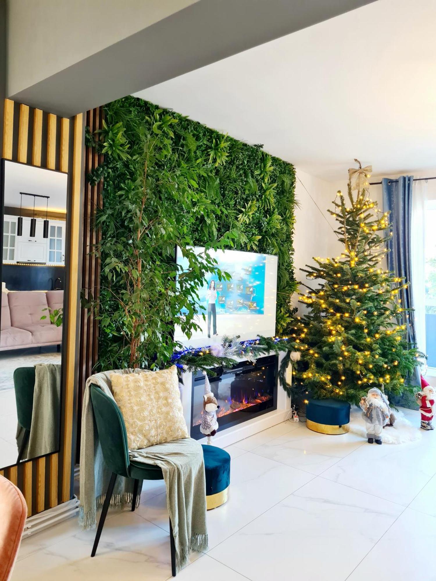 Penthouse View Aeroport Iasi Apartment Luaran gambar